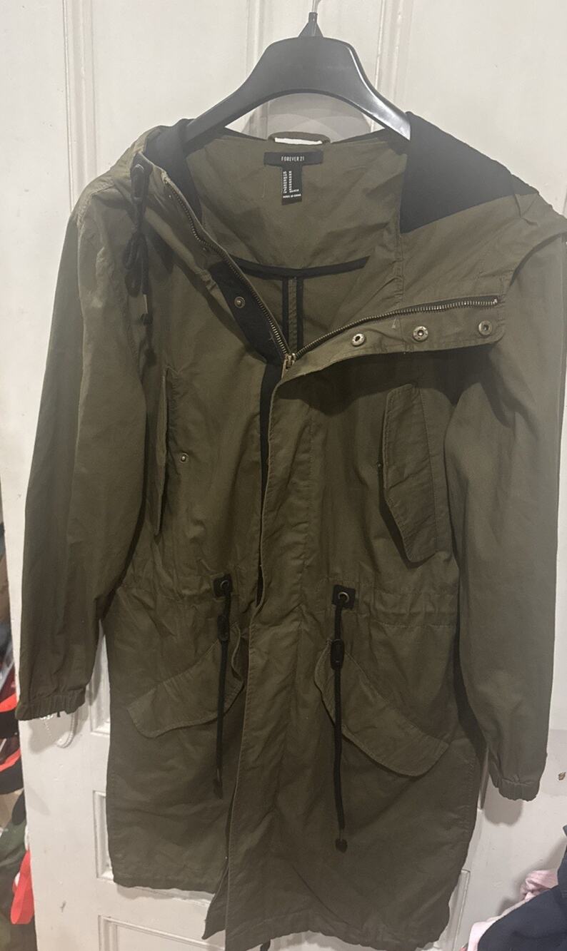 Forever 21 Women’s M Olive Green Hooded Utility Parka Jacket Military Style
